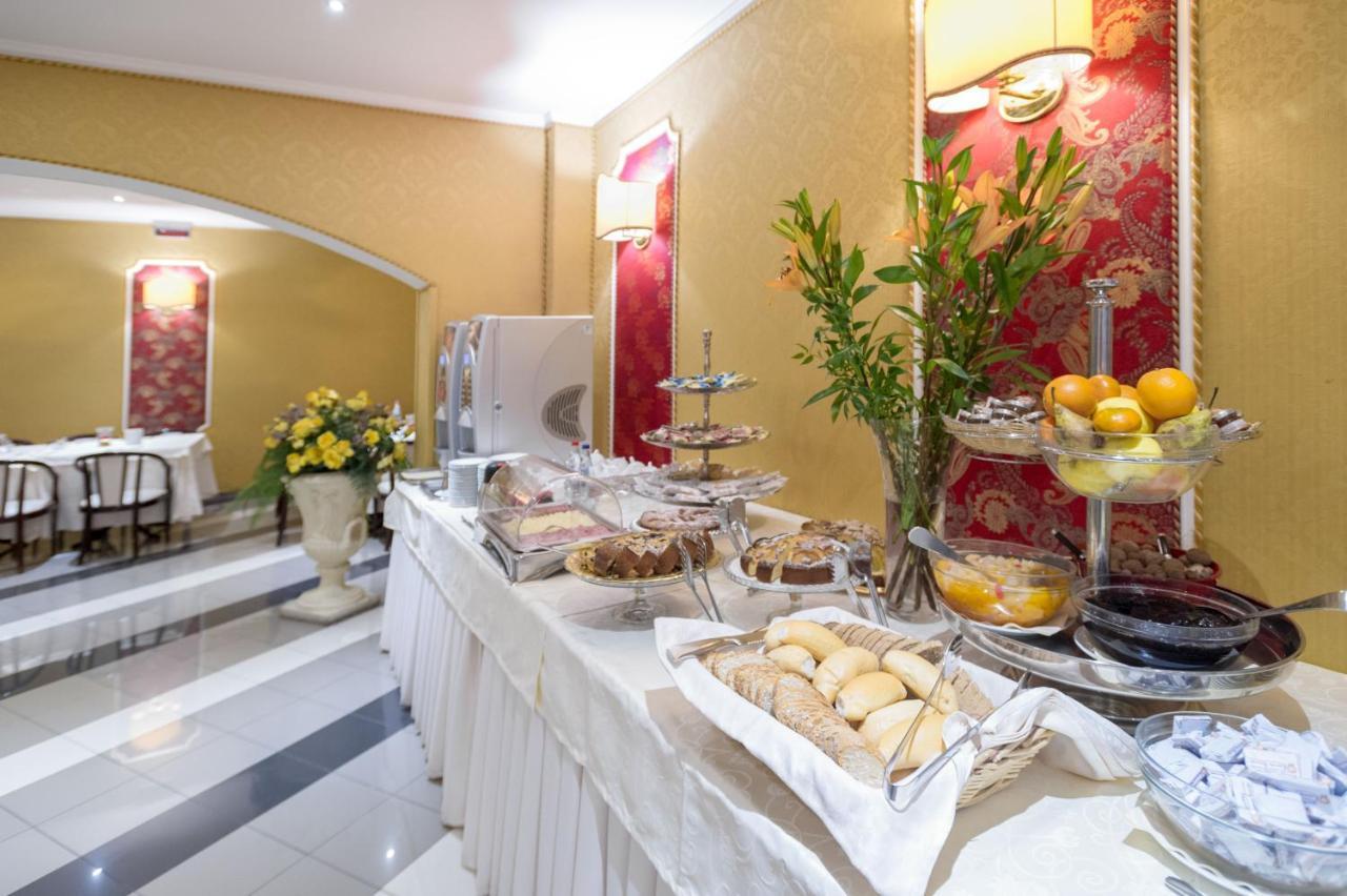 Boutique Hotel Puccini مونتيكاتيني تيرمي المظهر الخارجي الصورة