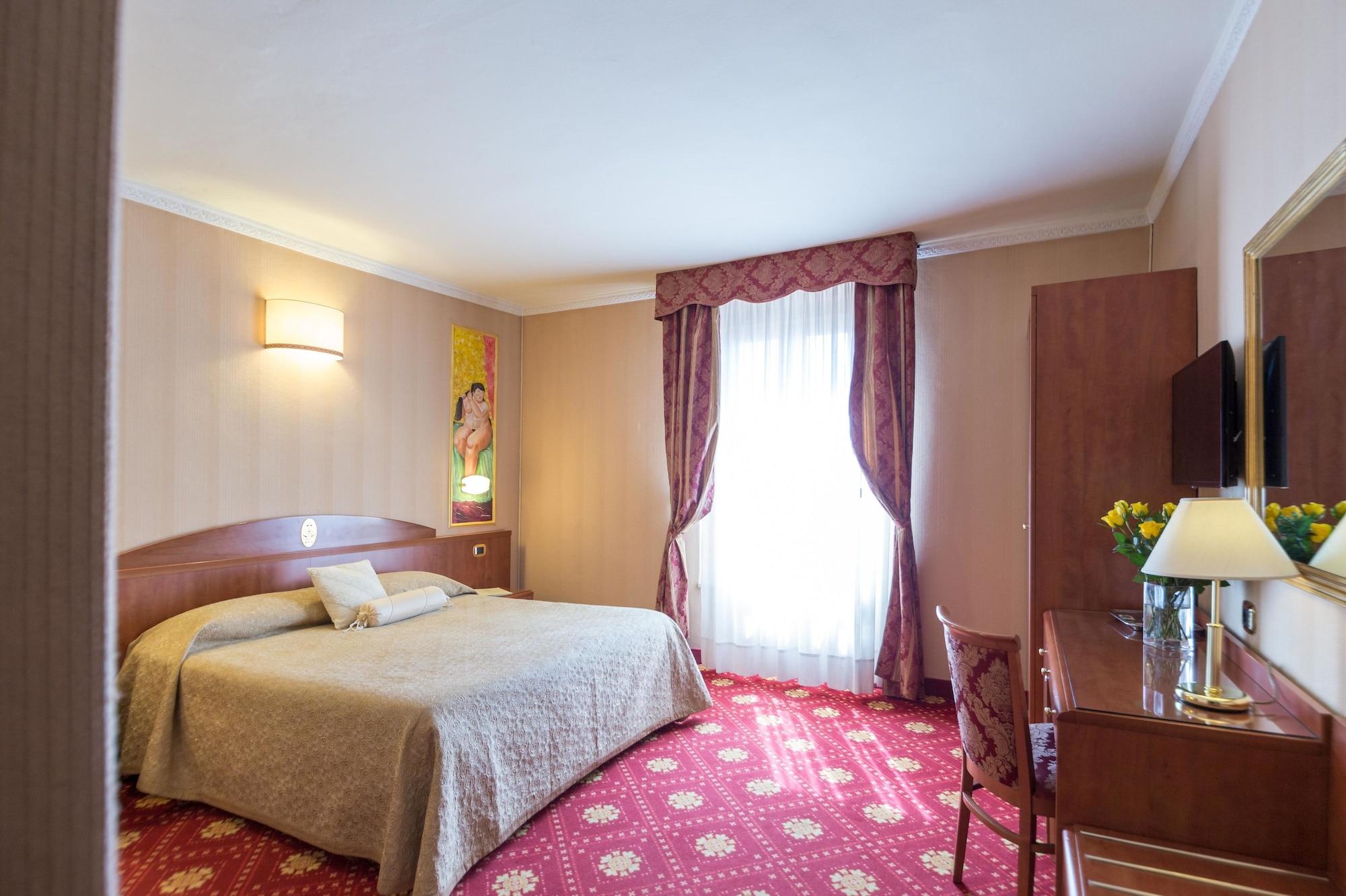 Boutique Hotel Puccini مونتيكاتيني تيرمي المظهر الخارجي الصورة