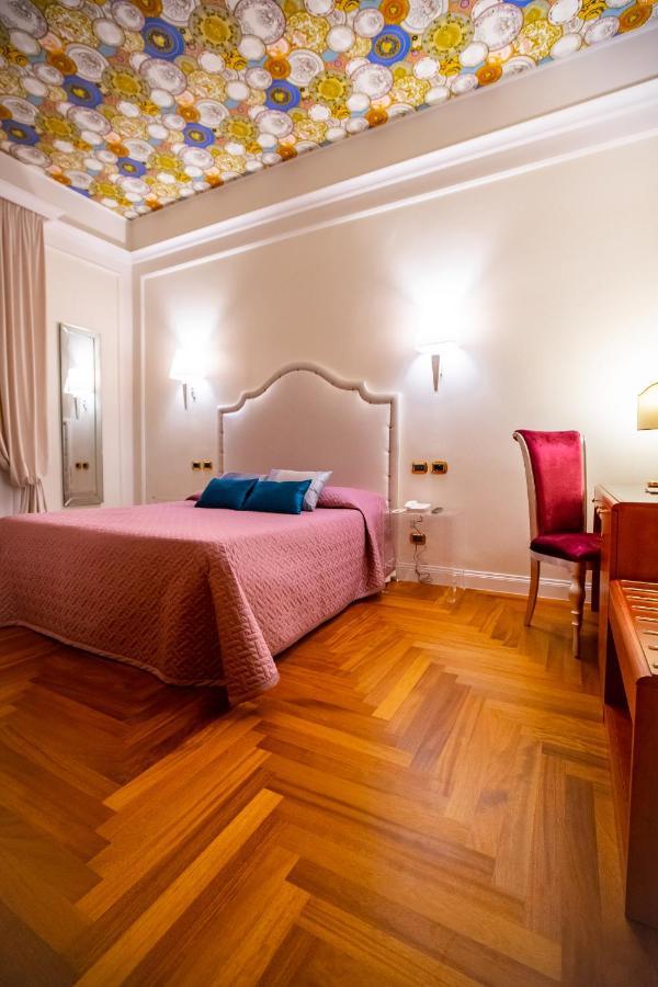 Boutique Hotel Puccini مونتيكاتيني تيرمي المظهر الخارجي الصورة